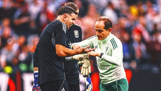 Next Story Image: Argentina's Emi Martinez Breaks Finger, Could Miss Friendlies Before World Cup